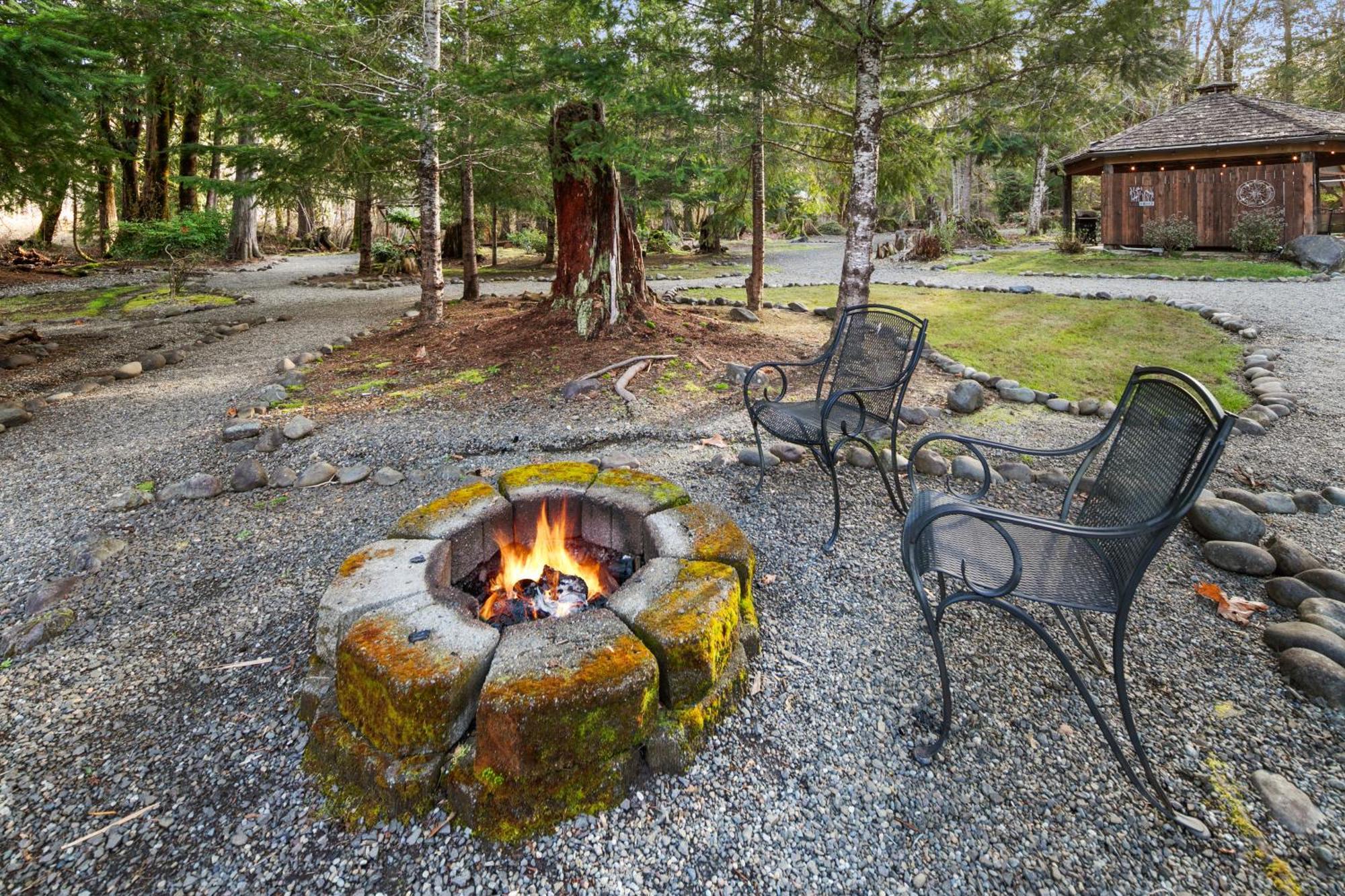 Robin Hood Village Resort Union Extérieur photo