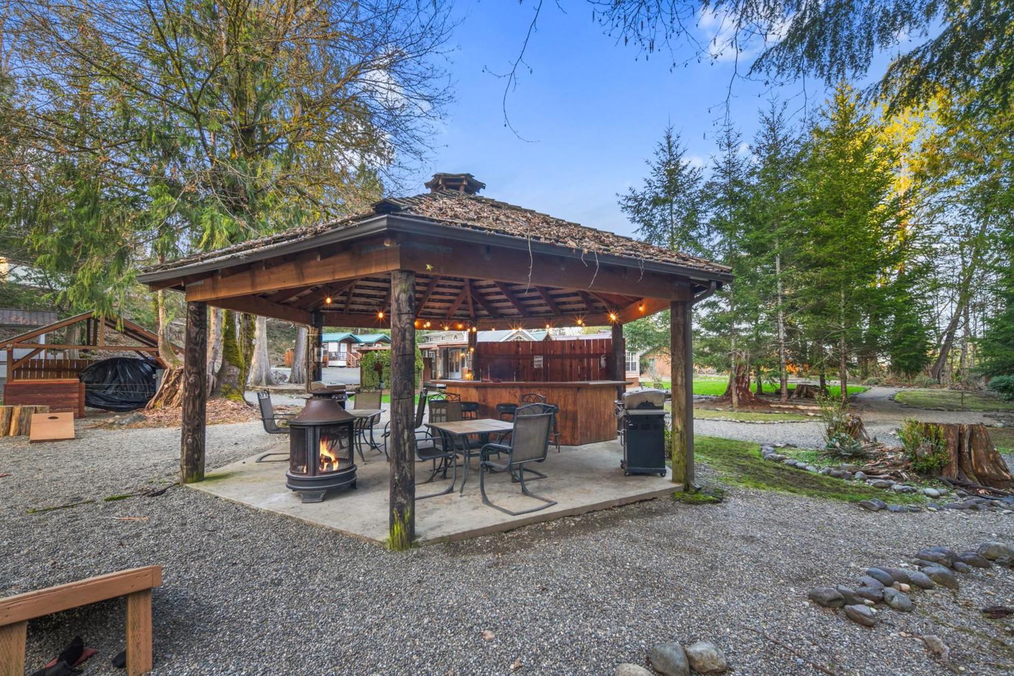 Robin Hood Village Resort Union Extérieur photo